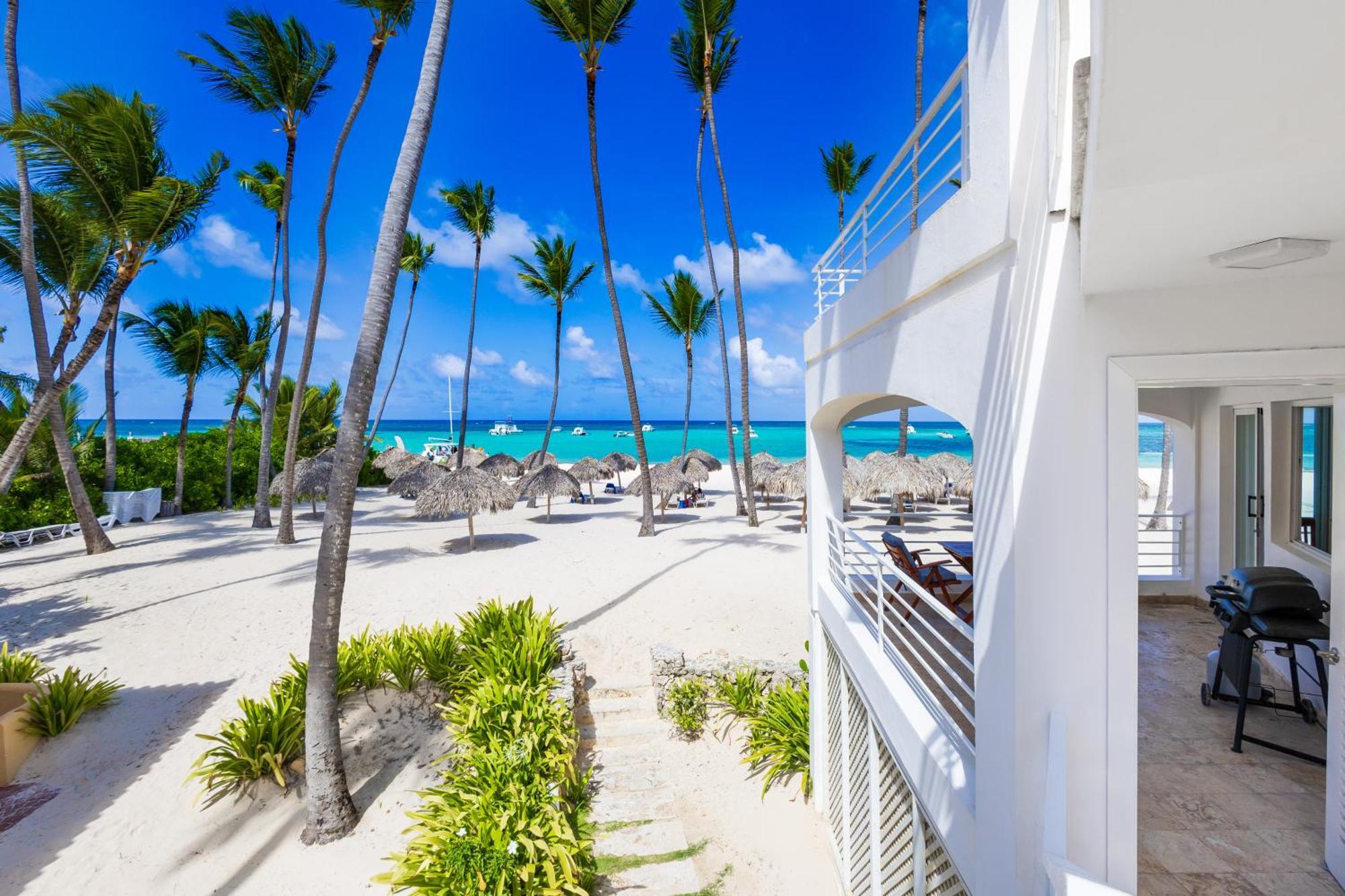 Prime Ocean View Punta Cana Apartments - 3-Bedroom Getaway With Private Terrace On Bavaro Beach Экстерьер фото