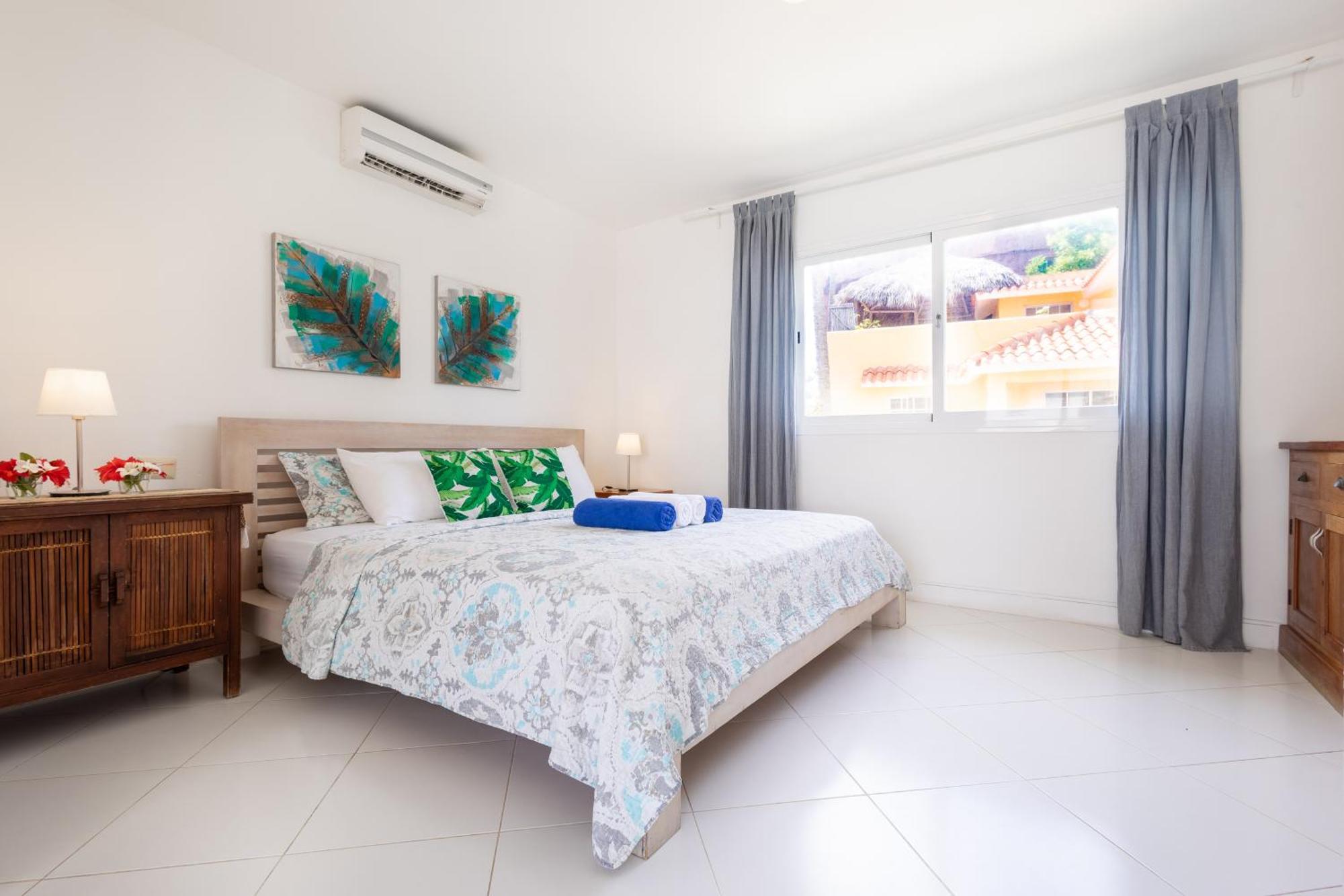 Prime Ocean View Punta Cana Apartments - 3-Bedroom Getaway With Private Terrace On Bavaro Beach Экстерьер фото